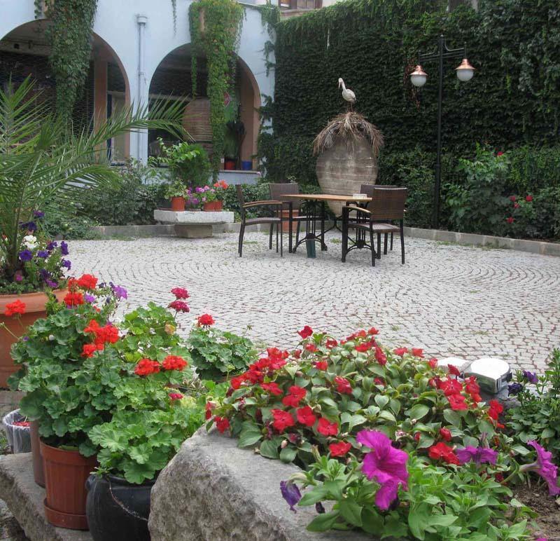 Oender Otel Erbaa ภายนอก รูปภาพ